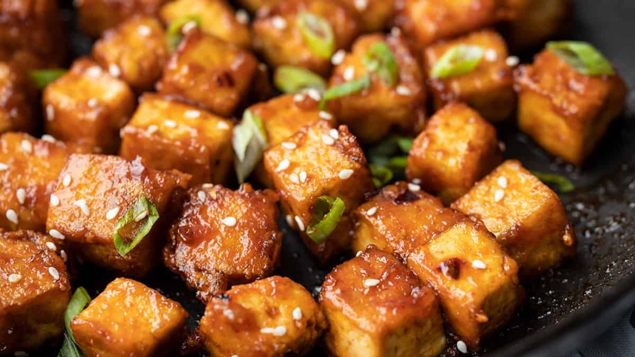 Honey-Sriracha-Tofu-close