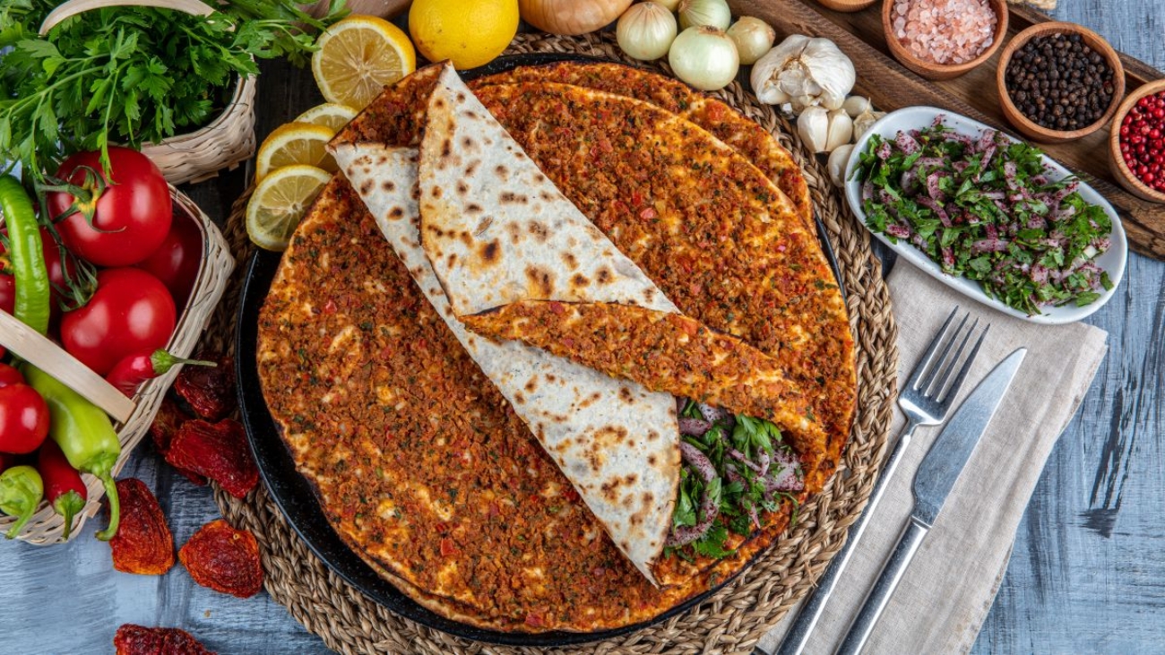 https___cdn.cnn.com_cnnnext_dam_assets_200402101927-18-best-turkish-foods-lahmacun