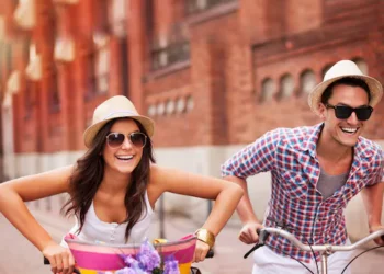 Unwind Locally: Enjoy Unique Experiences with Weekendesk Without Leaving France