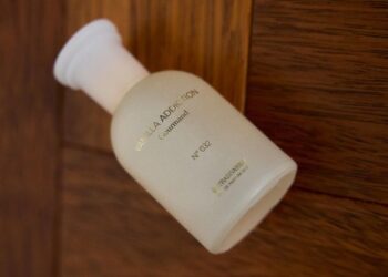 Stradivarius : L’Élégance Moderne Qui Redéfinit la Mode Accessible